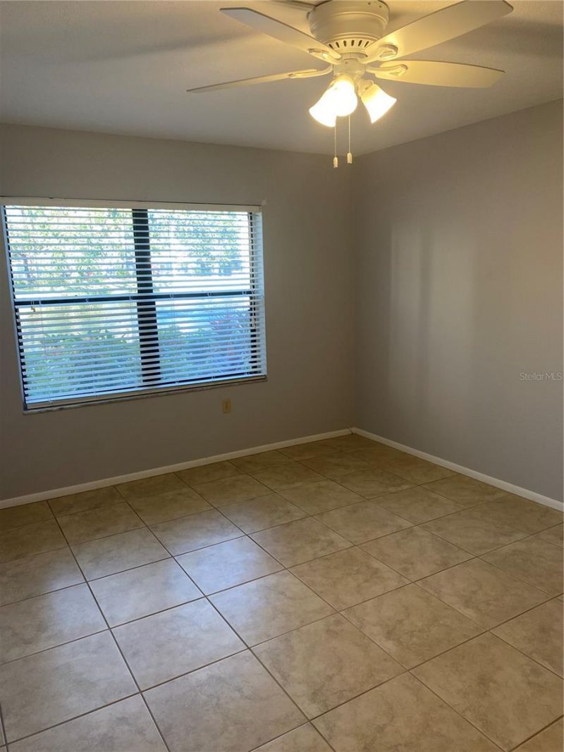 435 30th Avenue W, Unit D103, Bradenton, FL 34205 Photo