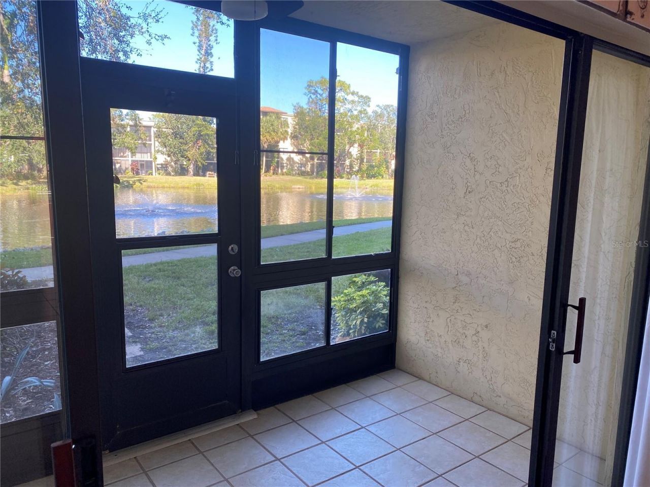 435 30th Avenue W, Unit D103, Bradenton, FL 34205 Photo