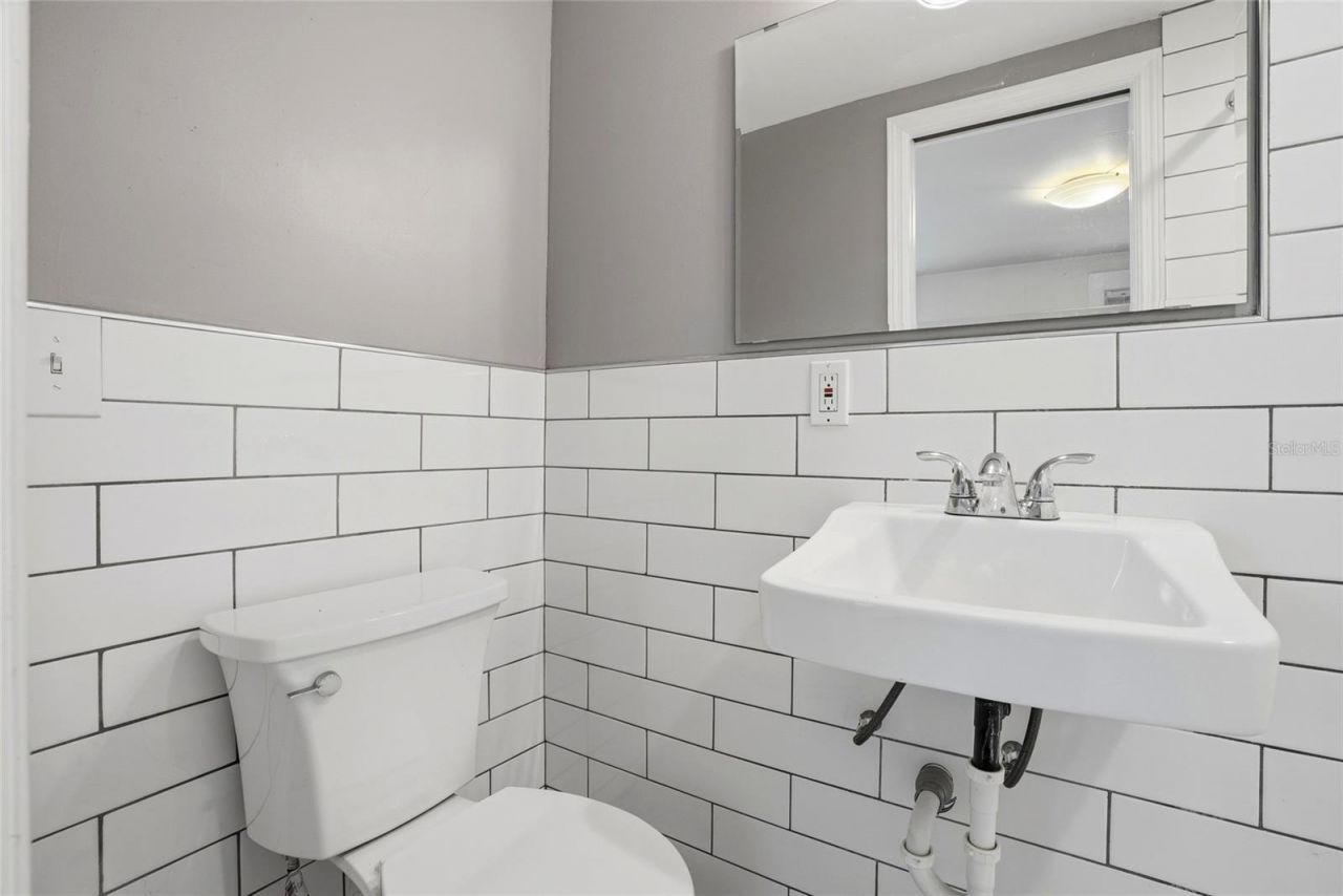 725 8th Street N, Unit 1, Saint Petersburg, FL 33701 Photo