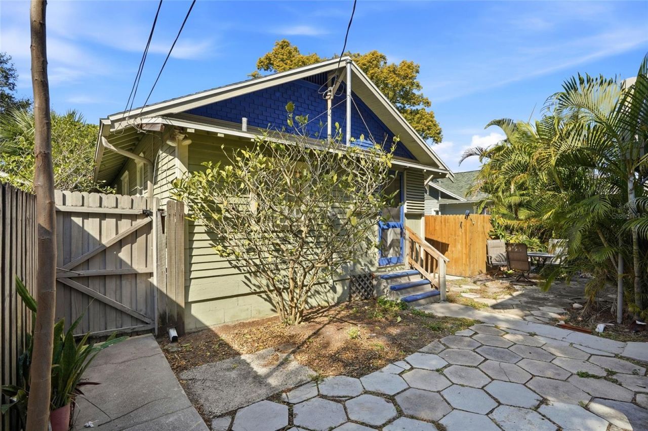 725 8th Street N, Unit 1, Saint Petersburg, FL 33701 Photo