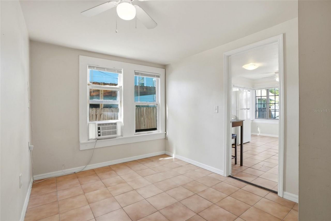 725 8th Street N, Unit 1, Saint Petersburg, FL 33701 Photo
