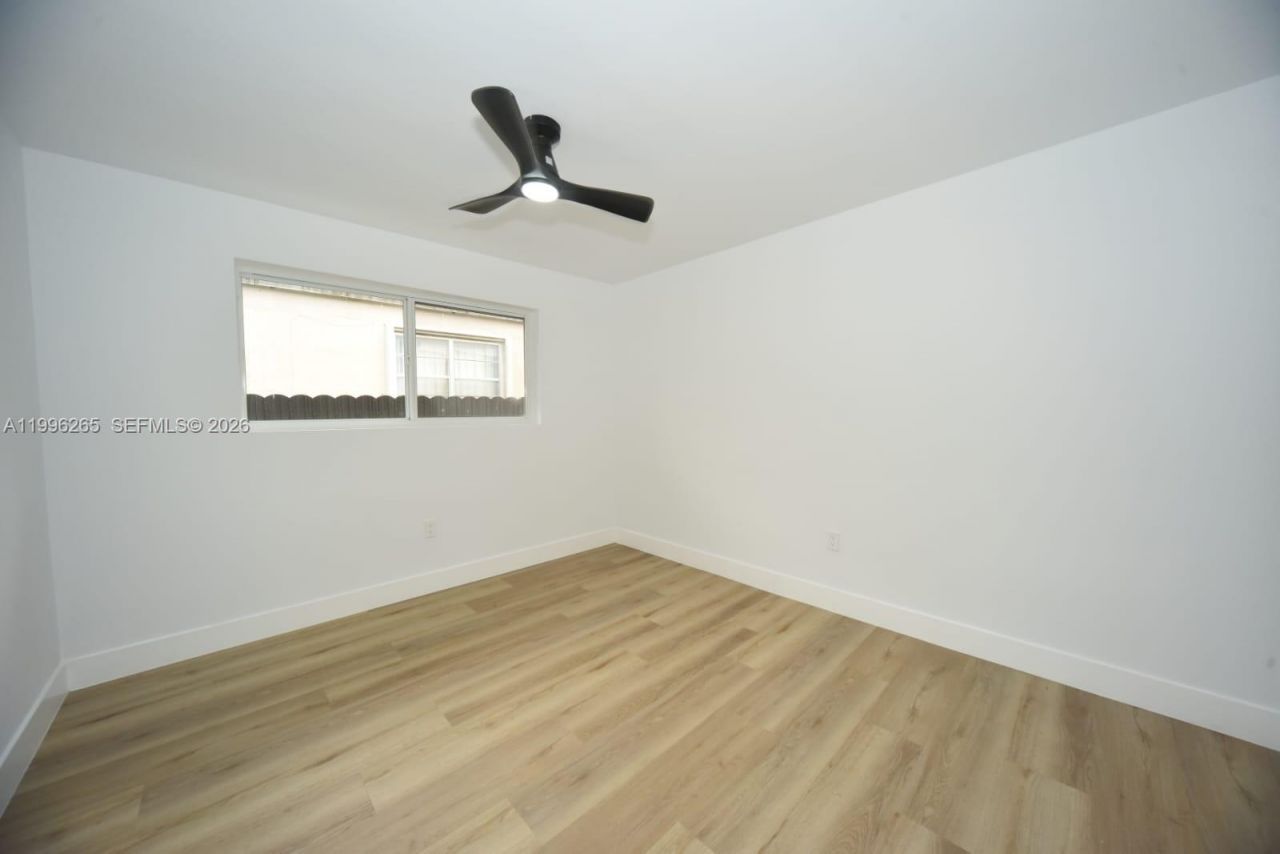 3280 NW 51st Ter, Miami, FL 33142 Photo