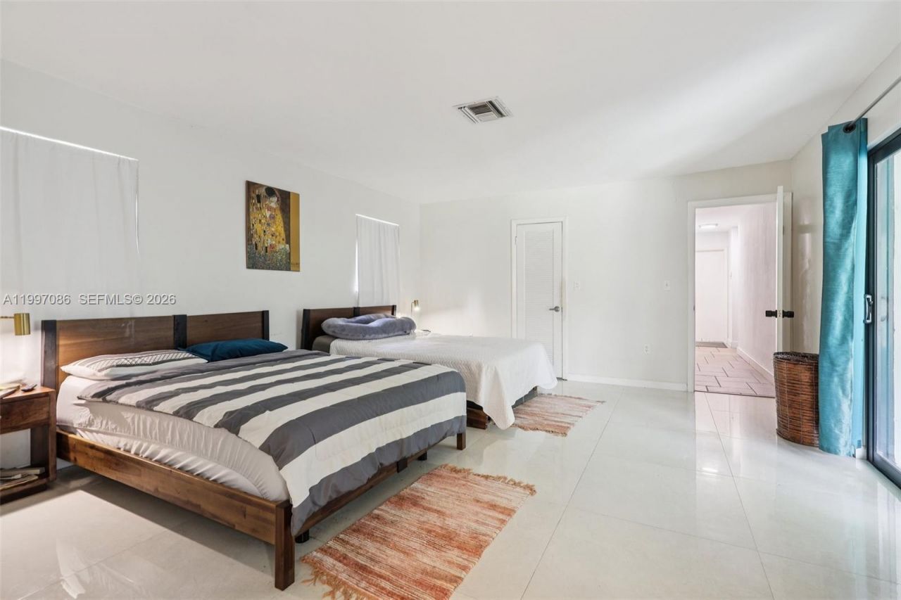 314 NE 85th St , El Portal, FL 33138 Photo