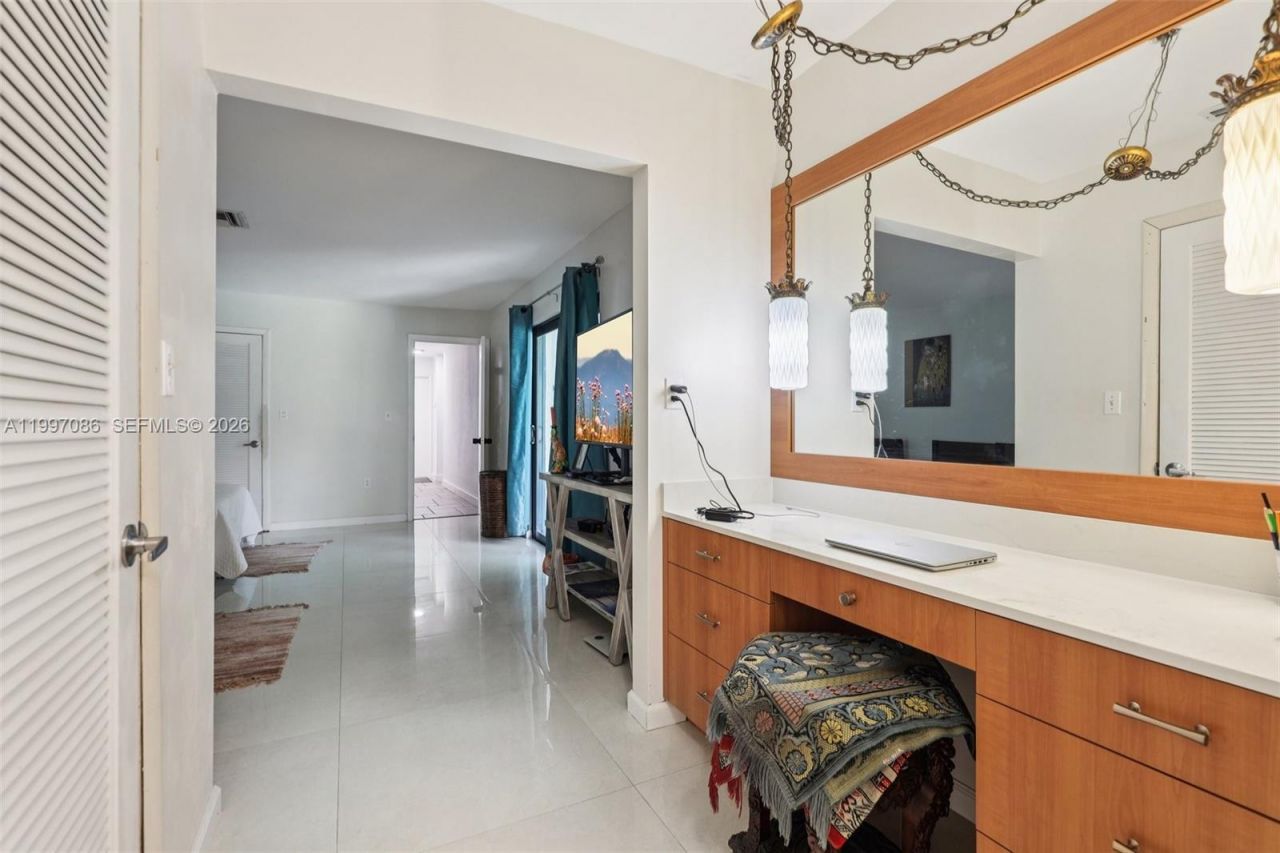 314 NE 85th St , El Portal, FL 33138 Photo