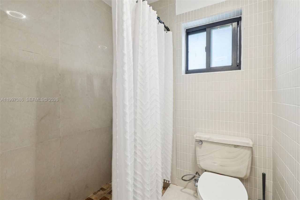 314 NE 85th St , El Portal, FL 33138 Photo