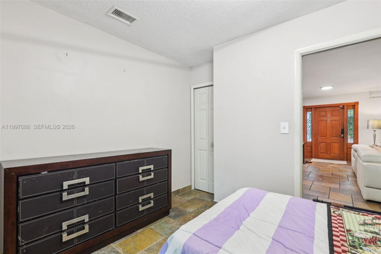 314 NE 85th St , El Portal, FL 33138 Photo