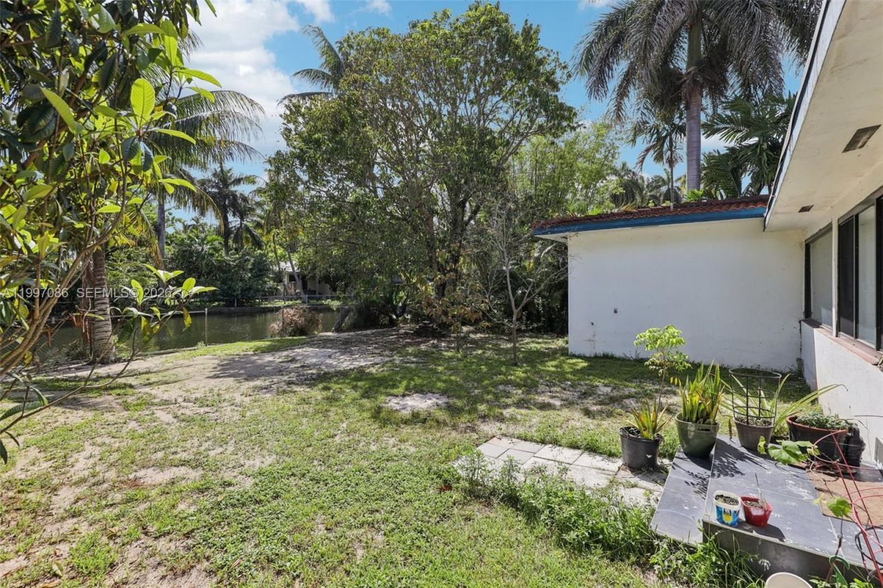 314 NE 85th St , El Portal, FL 33138 Photo