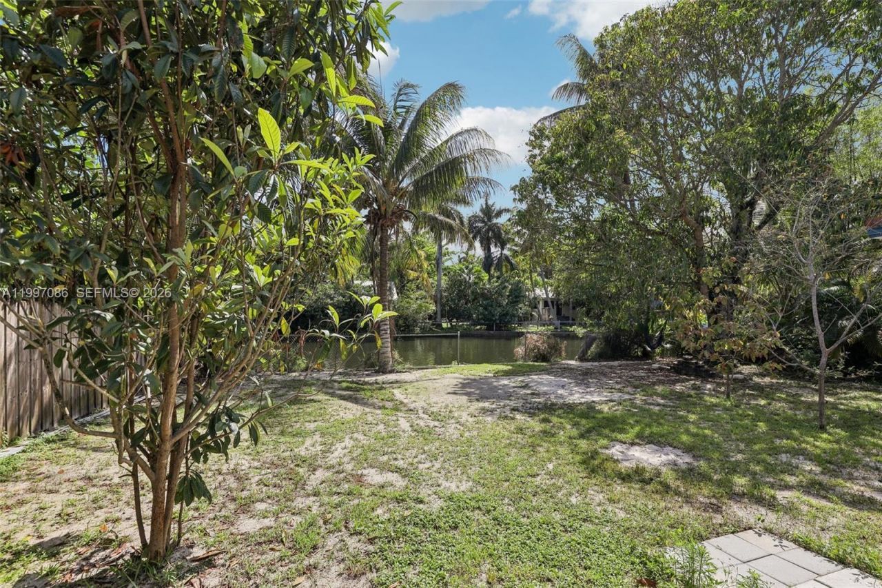 314 NE 85th St , El Portal, FL 33138 Photo