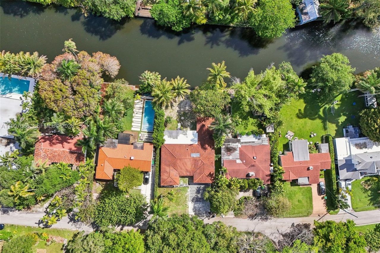 314 NE 85th St , El Portal, FL 33138 Photo