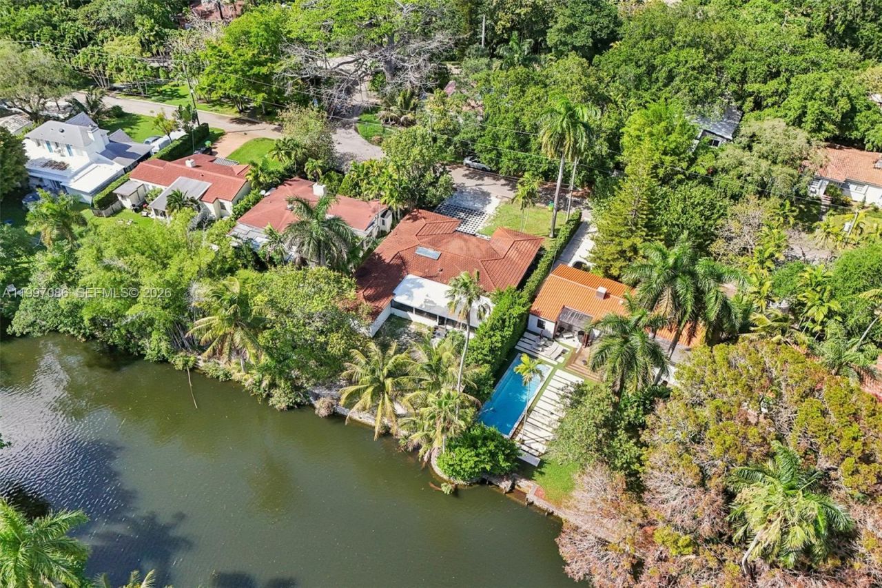 314 NE 85th St , El Portal, FL 33138 Photo