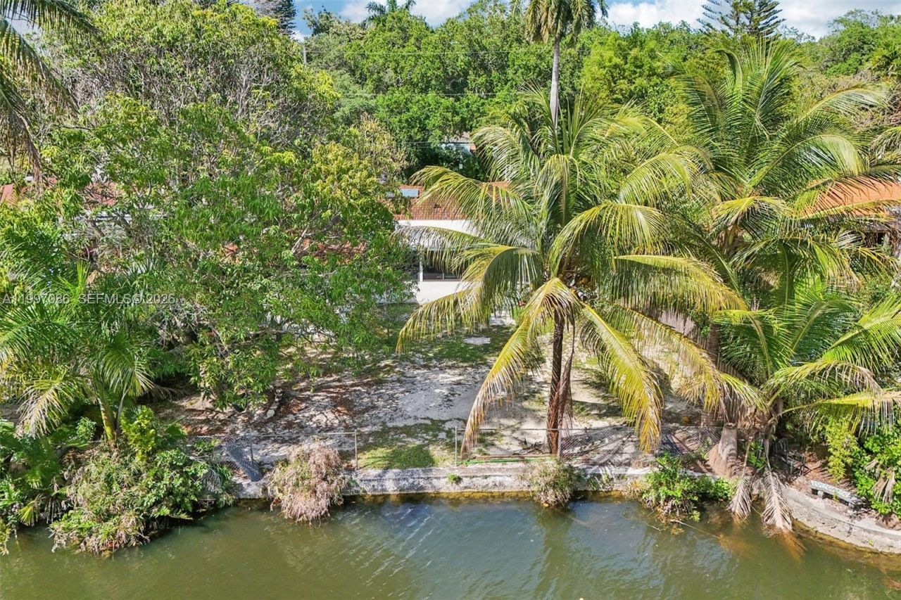 314 NE 85th St , El Portal, FL 33138 Photo