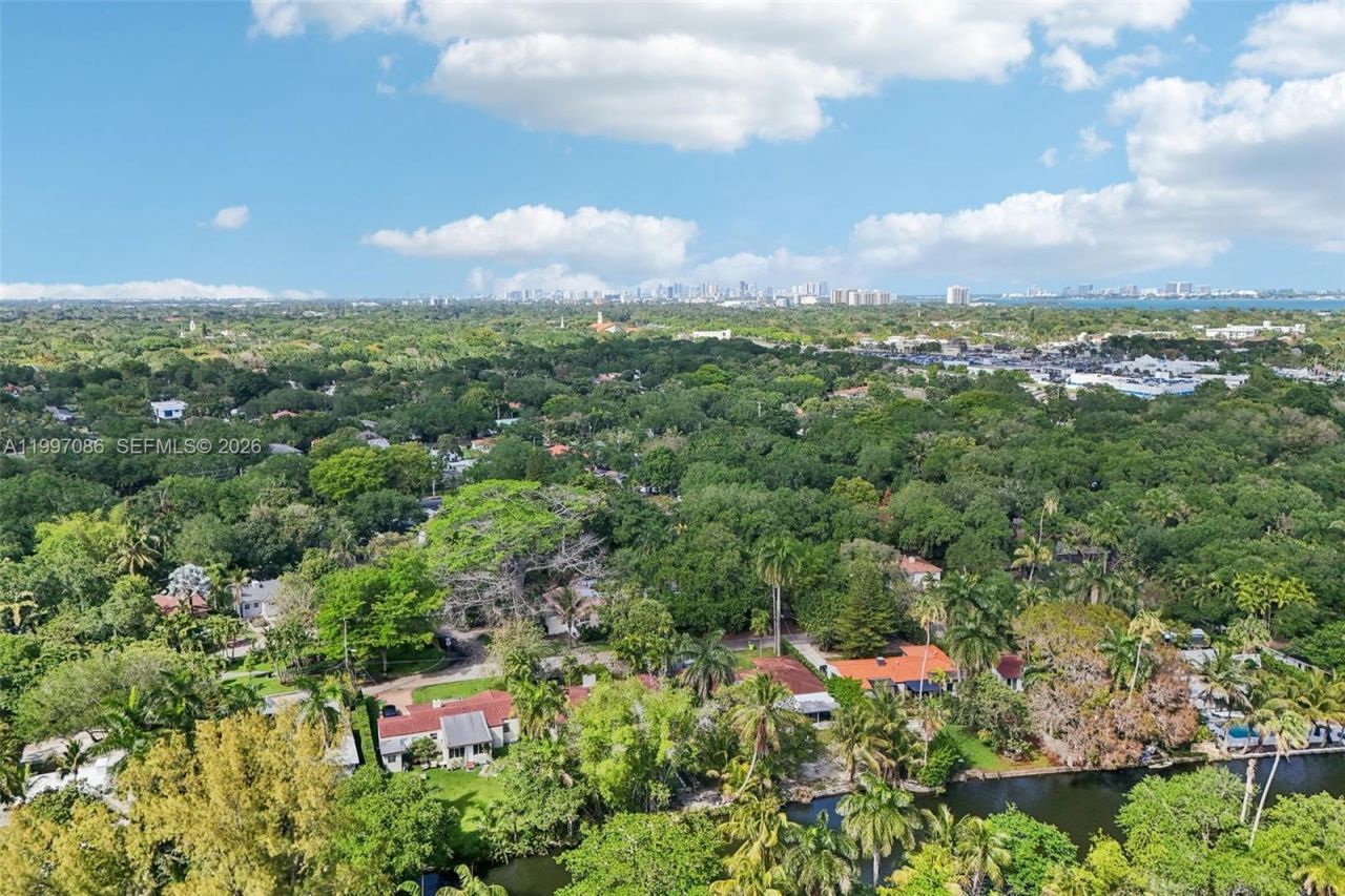 314 NE 85th St , El Portal, FL 33138 Photo