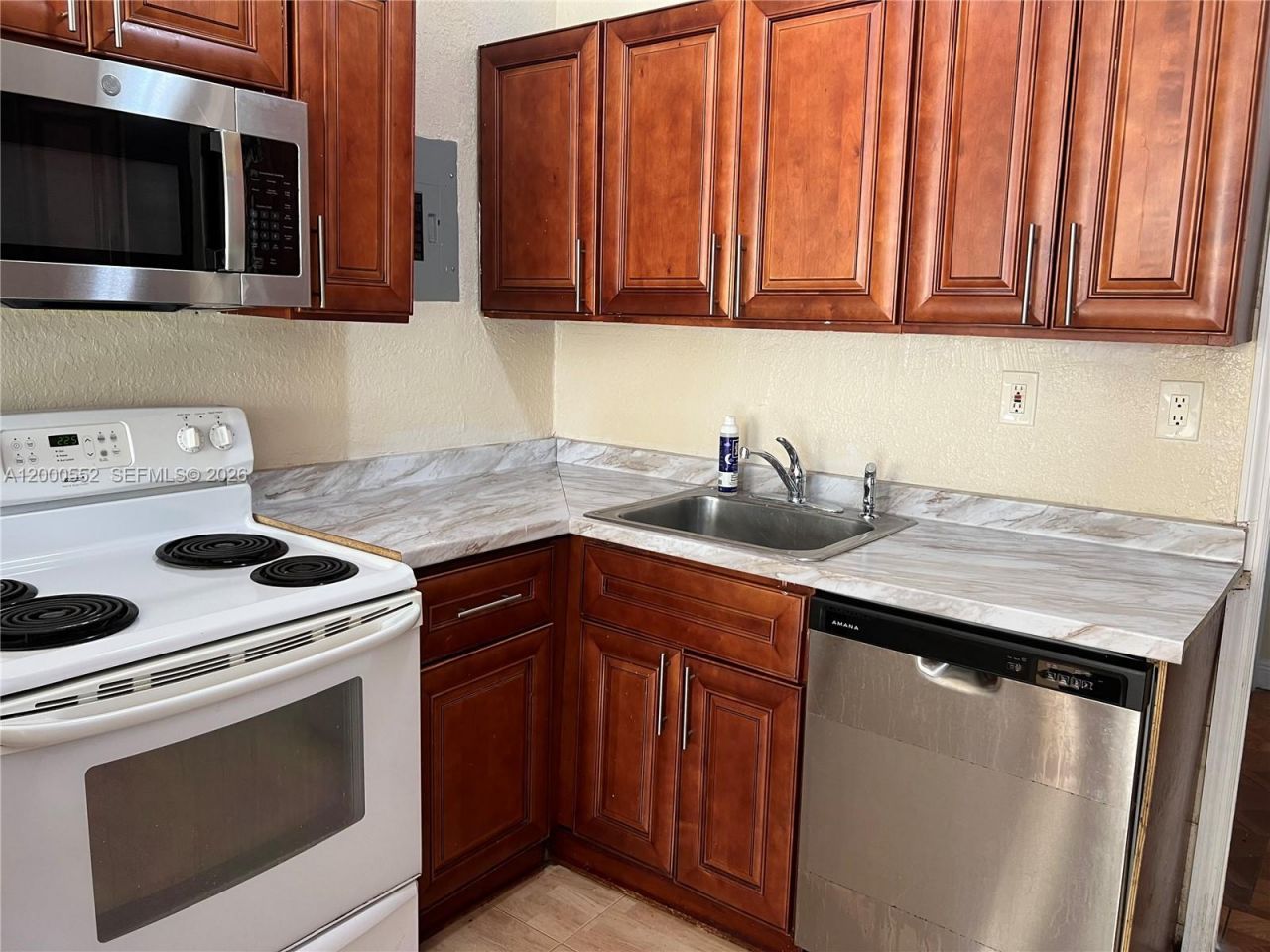 931 NW 34th Way, Lauderhill, FL 33311 Photo