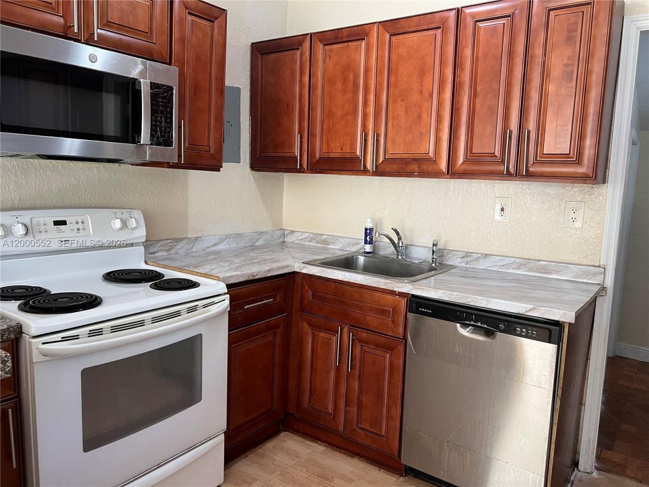 931 NW 34th Way, Lauderhill, FL 33311 Photo