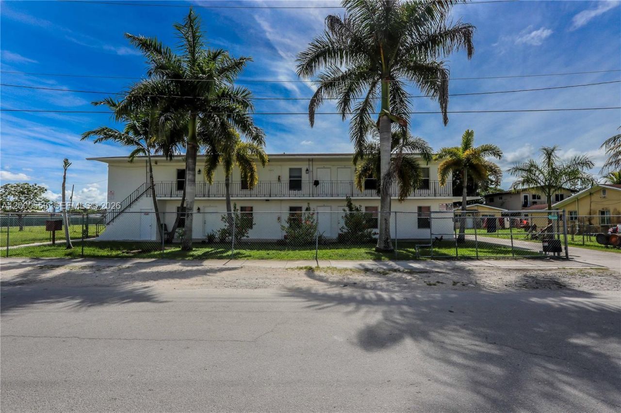 525 SW 1st Ave, Homestead, FL 33030 Photo