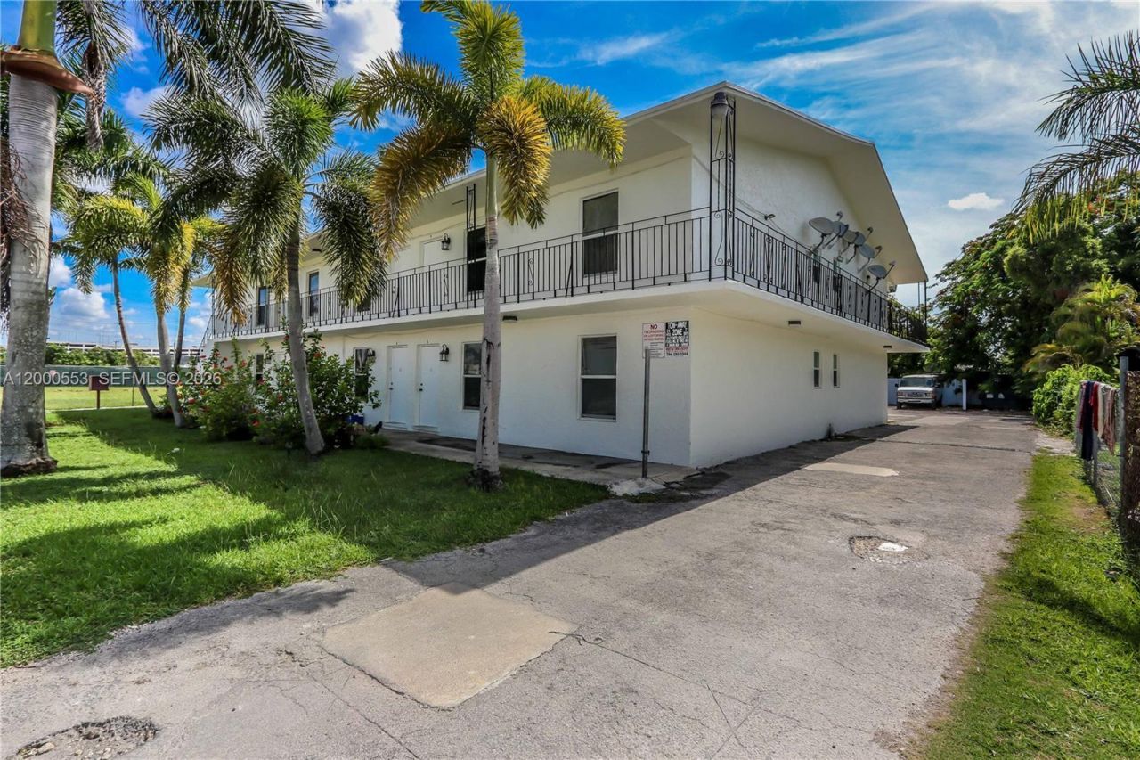 525 SW 1st Ave, Homestead, FL 33030 Photo