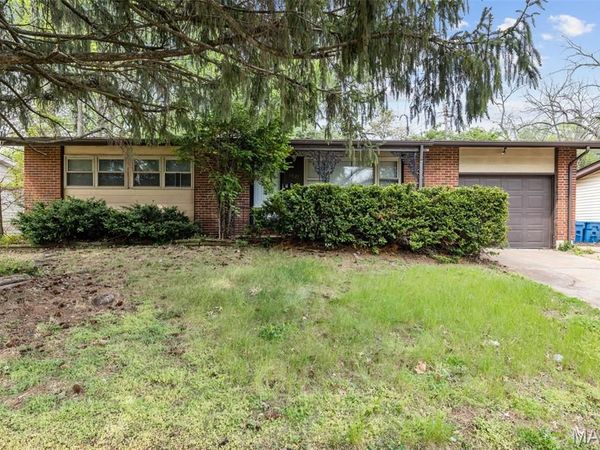 1631 Chesley Drive, Dellwood, MO 63136