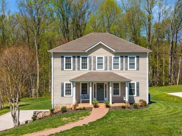 1185 Hooper Woods Drive, Forest, VA 24551