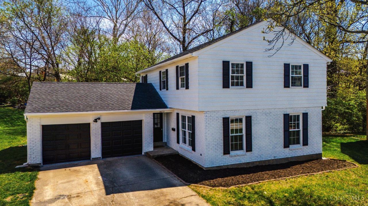 1073 Peachtree Court, Mount Healthy, OH 45231 Main Photo