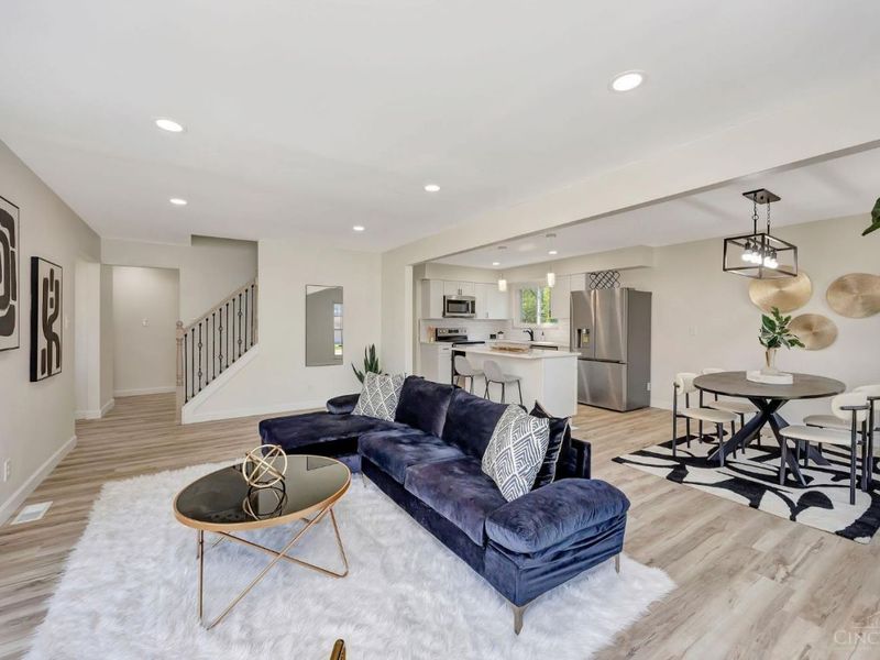 1073 Peachtree Court, Mount Healthy, OH 45231 Photo 12