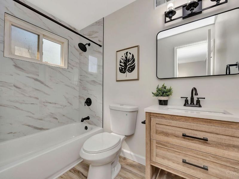 1073 Peachtree Court, Mount Healthy, OH 45231 Photo 5