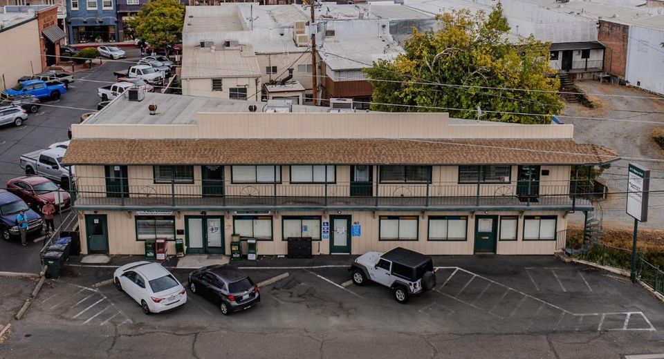 40 N State Hwy 49-88, Jackson, CA 95642 Photo