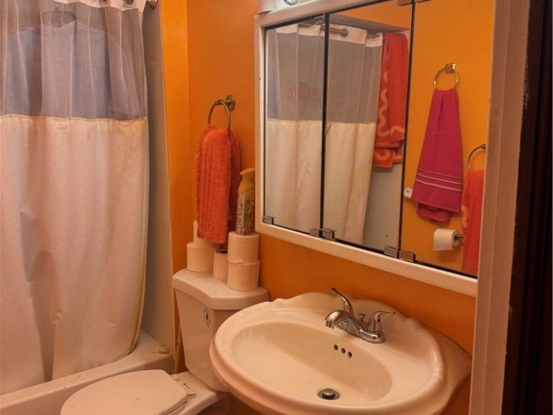 7405 Indiana Avenue, Cleveland, OH 44105 Photo 12