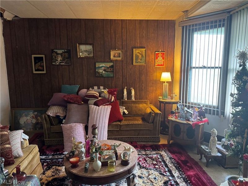 7405 Indiana Avenue, Cleveland, OH 44105 Photo 3