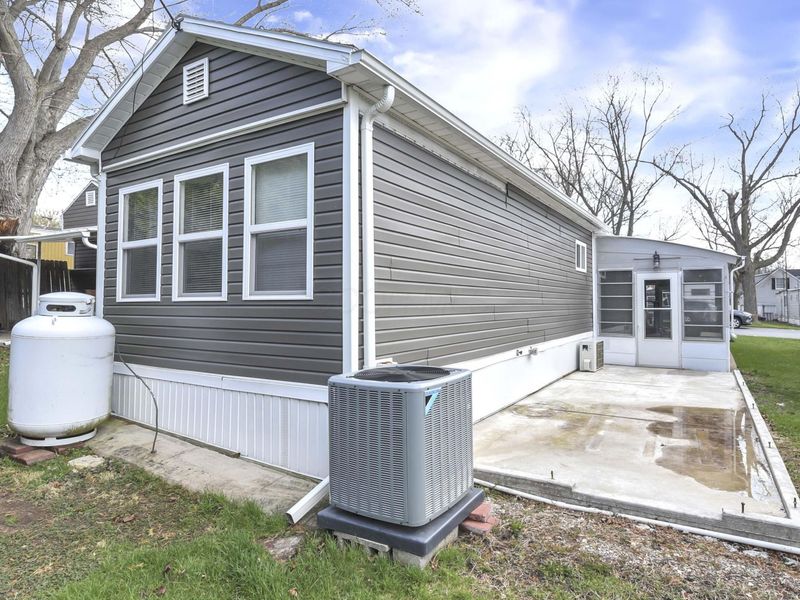 8696 E Bayshore Road, Unit Unit 2, Marblehead, OH 43440 Photo 7