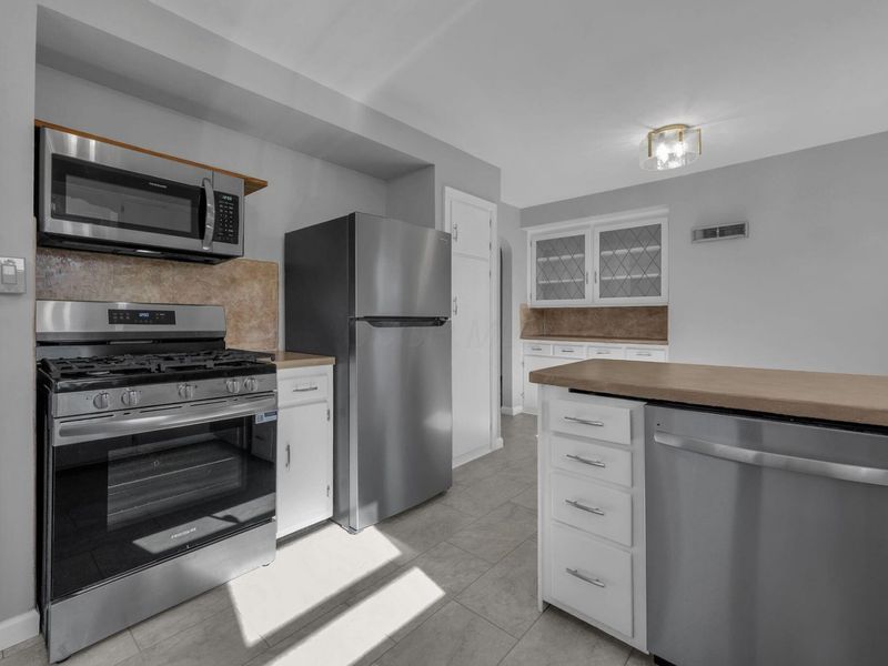 30 Demorest Road, Columbus, OH 43204 Photo 15