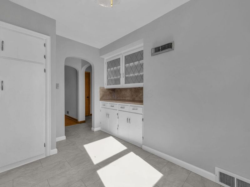 30 Demorest Road, Columbus, OH 43204 Photo 18