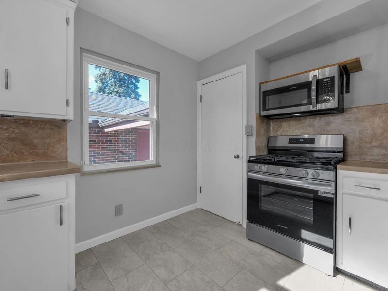 30 Demorest Road, Columbus, OH 43204 Photo 20