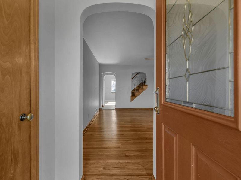 30 Demorest Road, Columbus, OH 43204 Photo 3