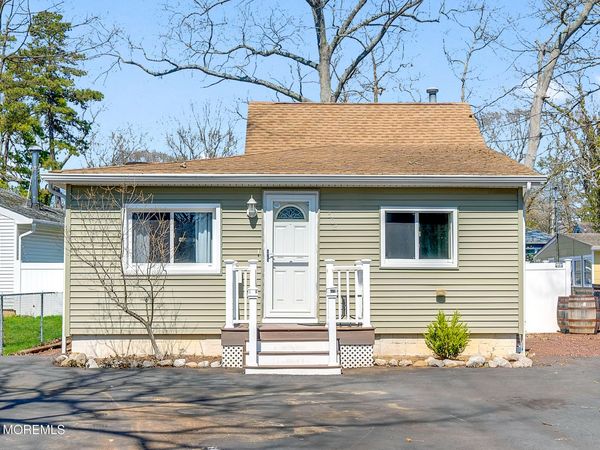 503 Elizabeth Avenue, Toms River, NJ 08753