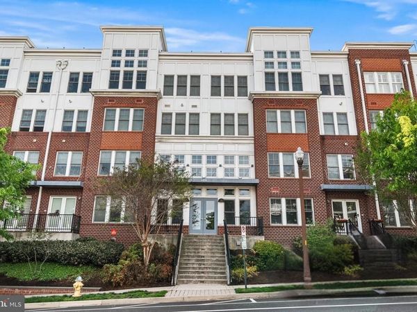 1418 N RHODES STREET, Unit B420, ARLINGTON, VA 22209