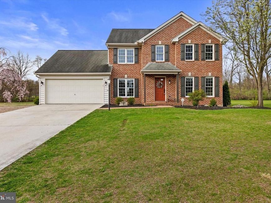 221 Putters Circle , Dillsburg, PA 17019 Main Photo