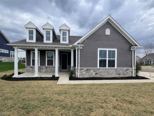 913 Arthur Trail, Aurora, OH 44202
