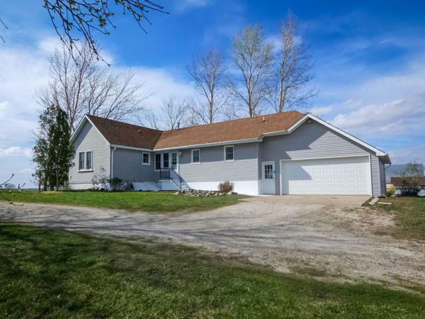 858 Q Avenue, Boone, IA 50036