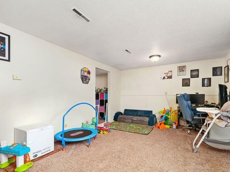 5115 Jameson Drive , Columbus, OH 43232 Photo 21