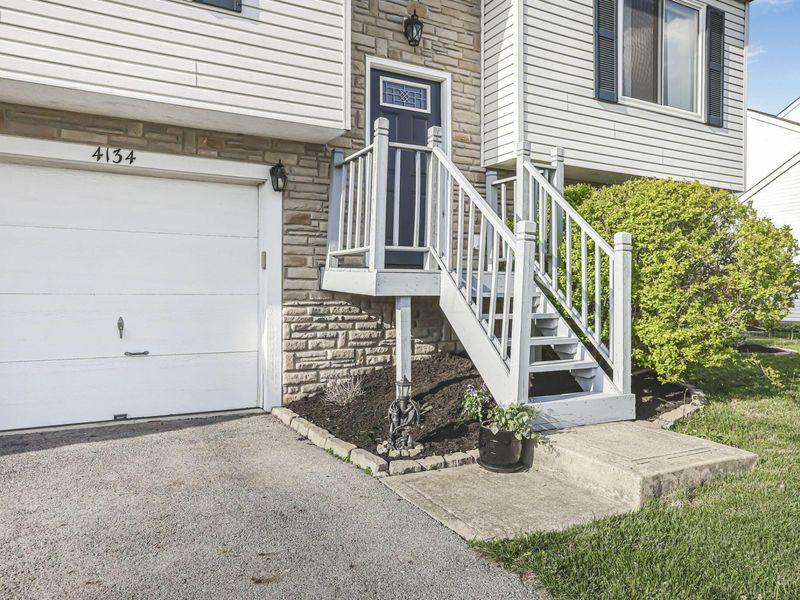 4134 Demorest Cove Court, Grove City, OH 43123 Photo 3