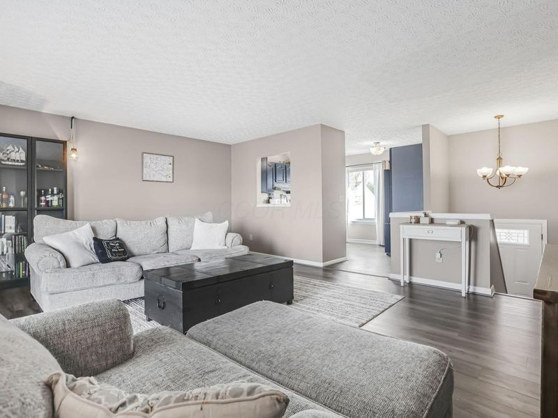 4134 Demorest Cove Court, Grove City, OH 43123 Photo 4