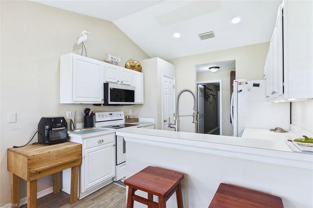 2521 NW 6th Ter, Cape Coral, FL 33993 Photo