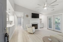 2011 N Highway 17 photo 4