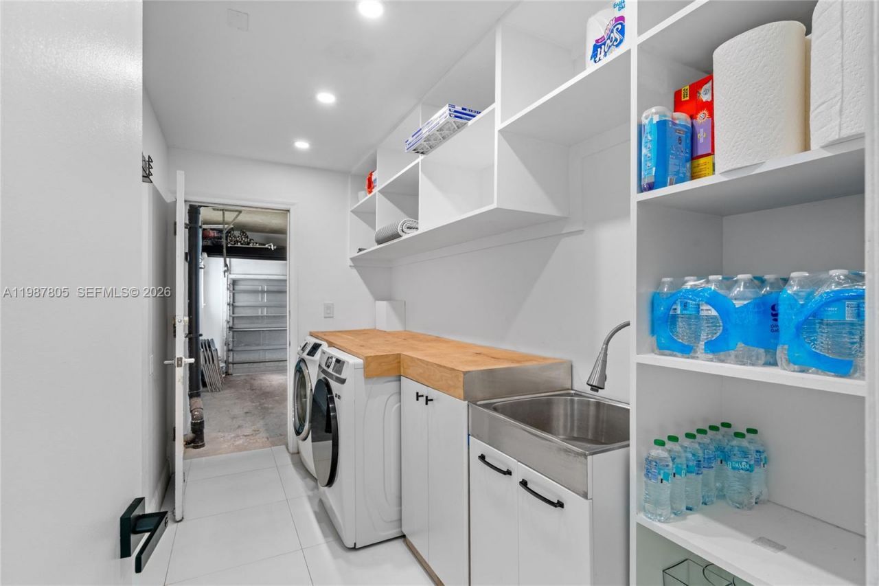 1900 Pizarro St, Coral Gables, FL 33134 Photo