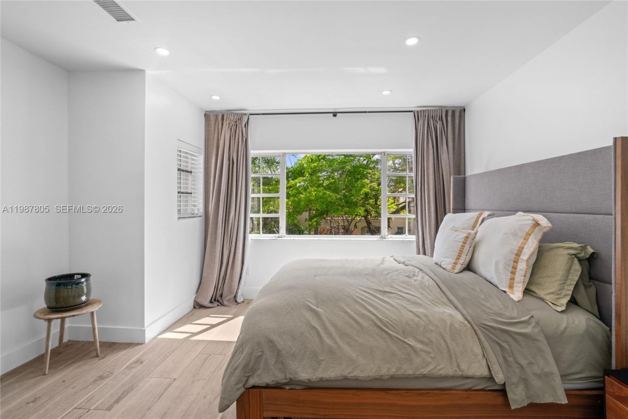 1900 Pizarro St, Coral Gables, FL 33134 Photo