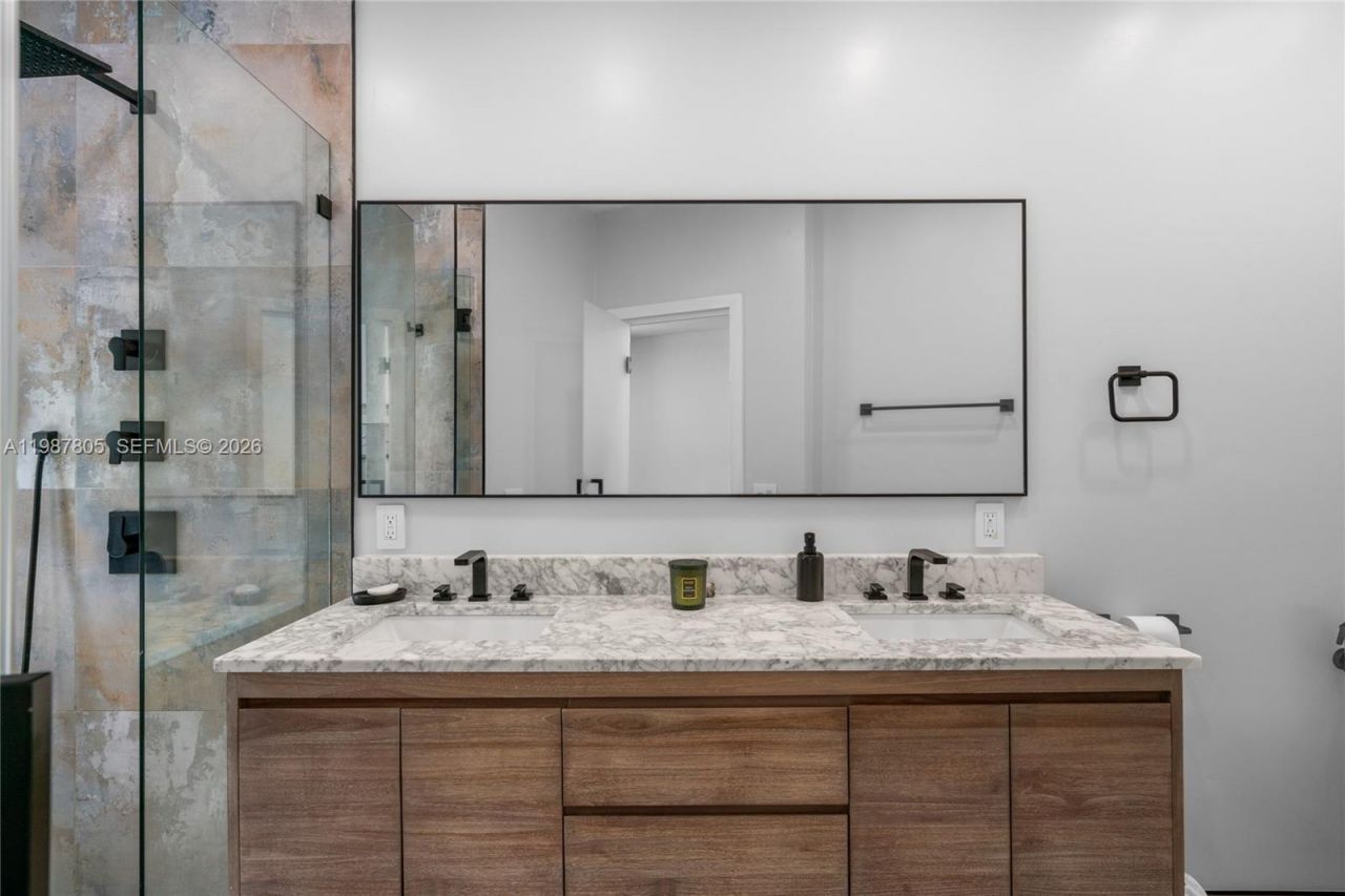 1900 Pizarro St, Coral Gables, FL 33134 Photo