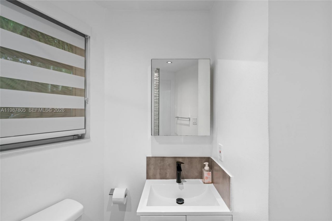 1900 Pizarro St, Coral Gables, FL 33134 Photo