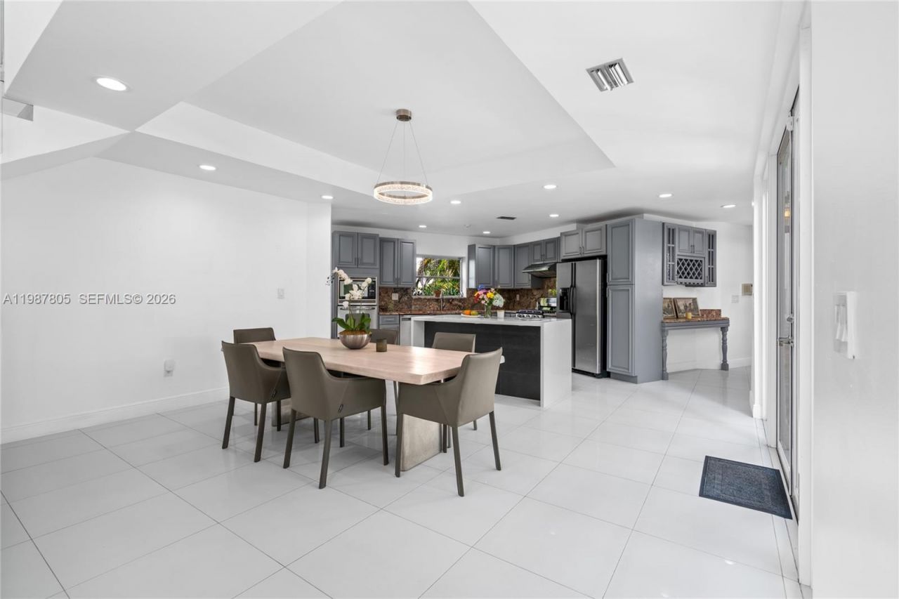 1900 Pizarro St, Coral Gables, FL 33134 Photo