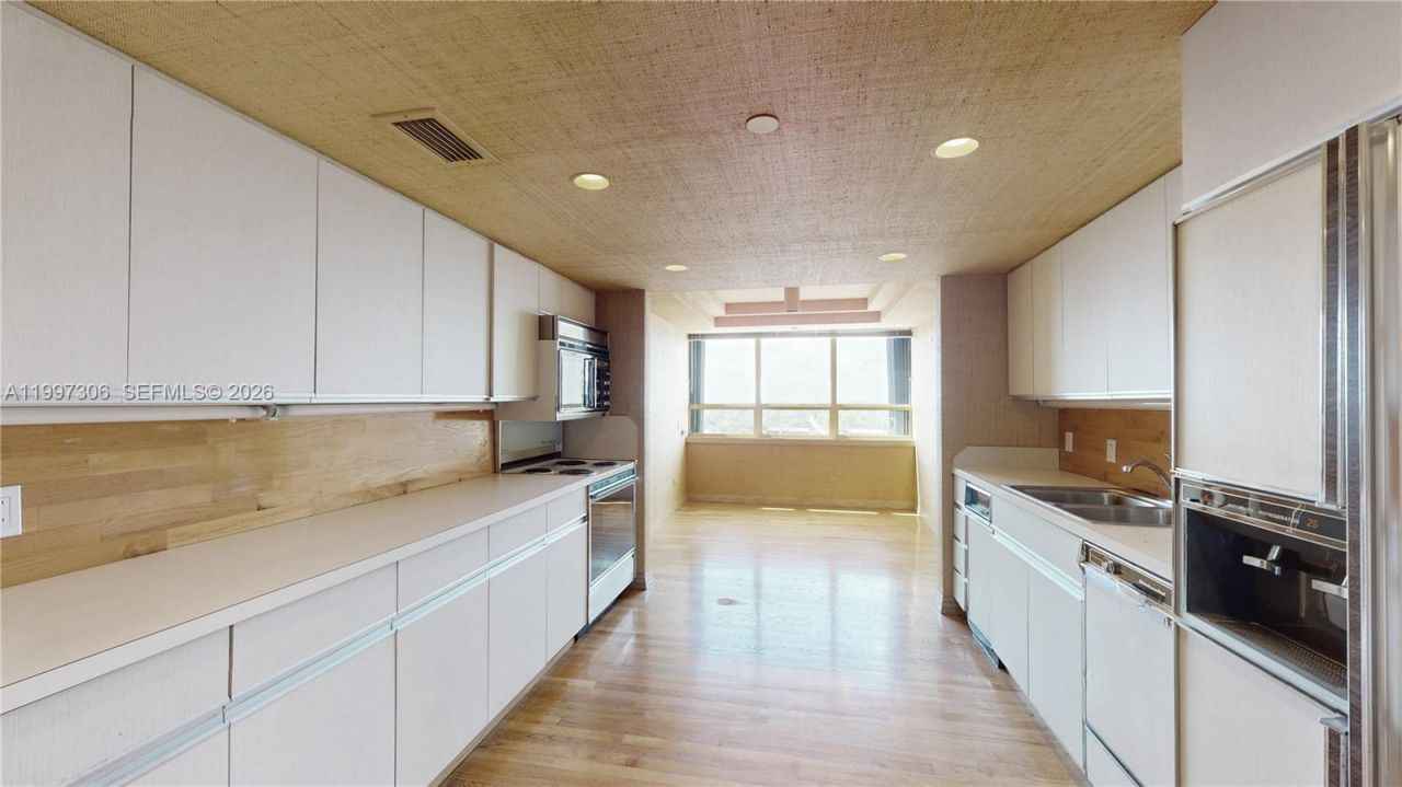 11113 Biscayne Blvd, Unit 1251, Miami, FL 33181 Photo