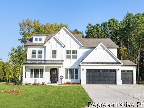 155 Bear Branch Drive, Unit 116p, Statesville, NC 28677